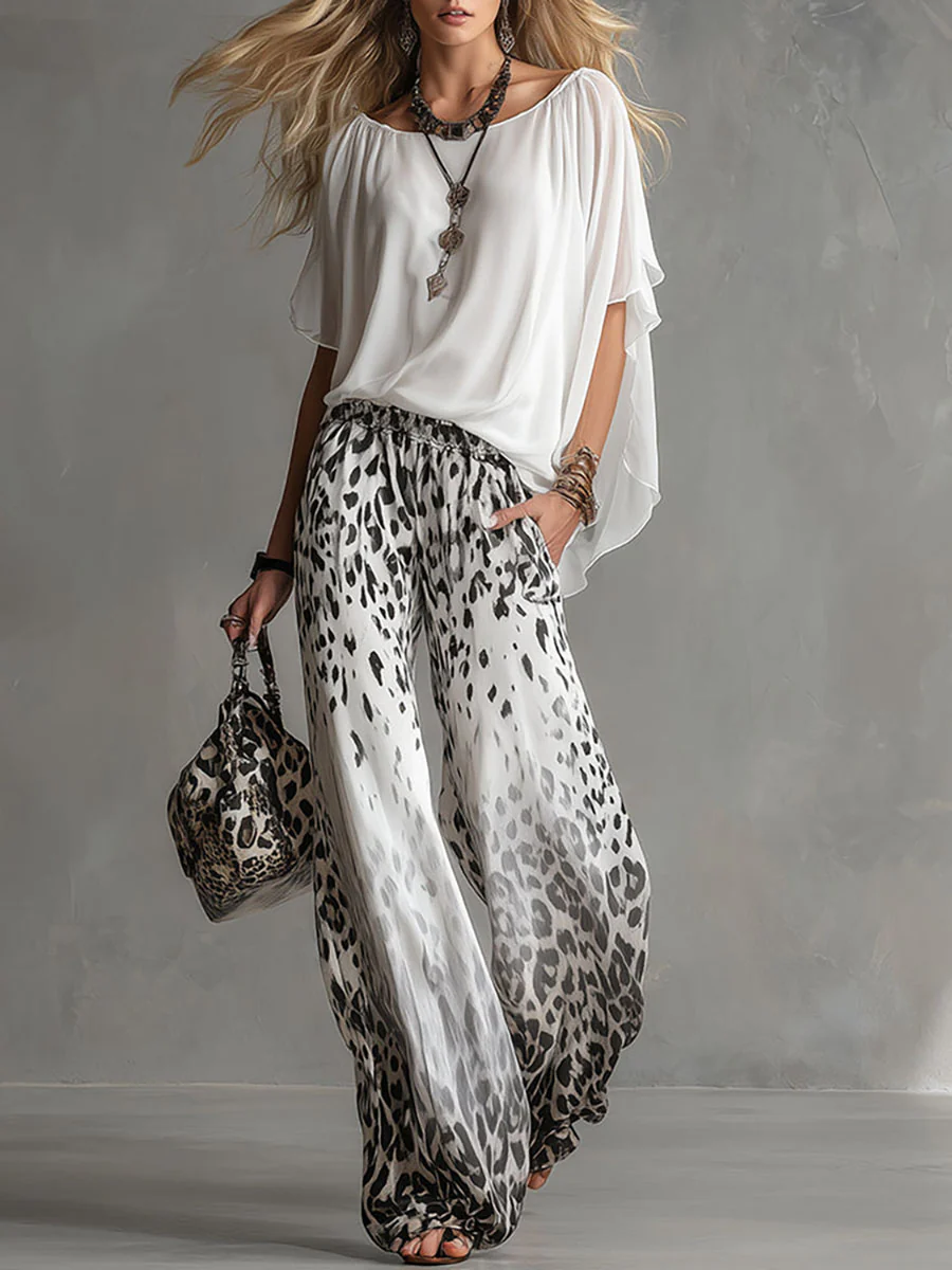 Conjunto de Camiseta Blanca Flowy y Pantalones de Chifón con Estampado de Leopardo