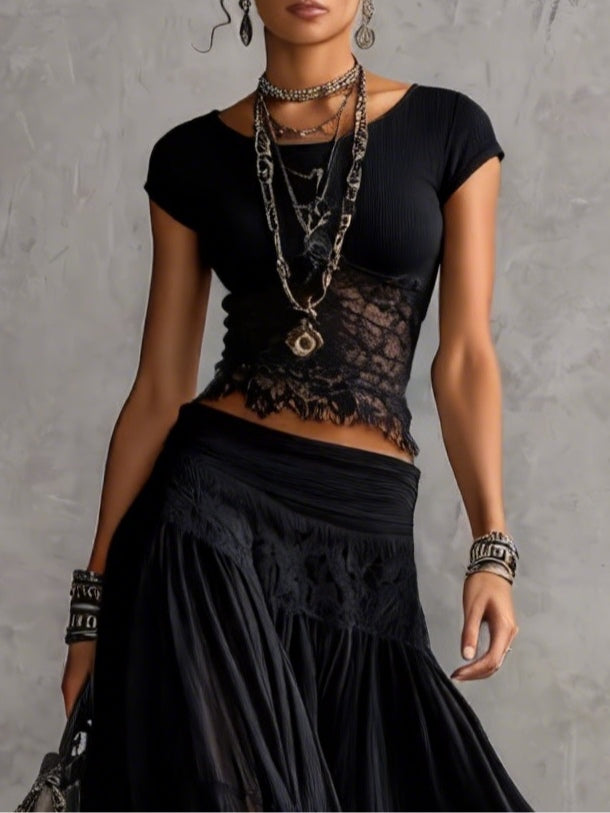 Conjunto de Top Negro de Encaje Transparente y Falda Maxi Plisada